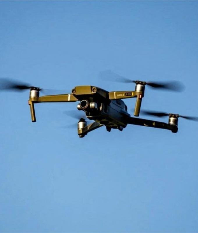 Fiestas rave prohibidas durante 3 meses en Calvados, drones para monitorear