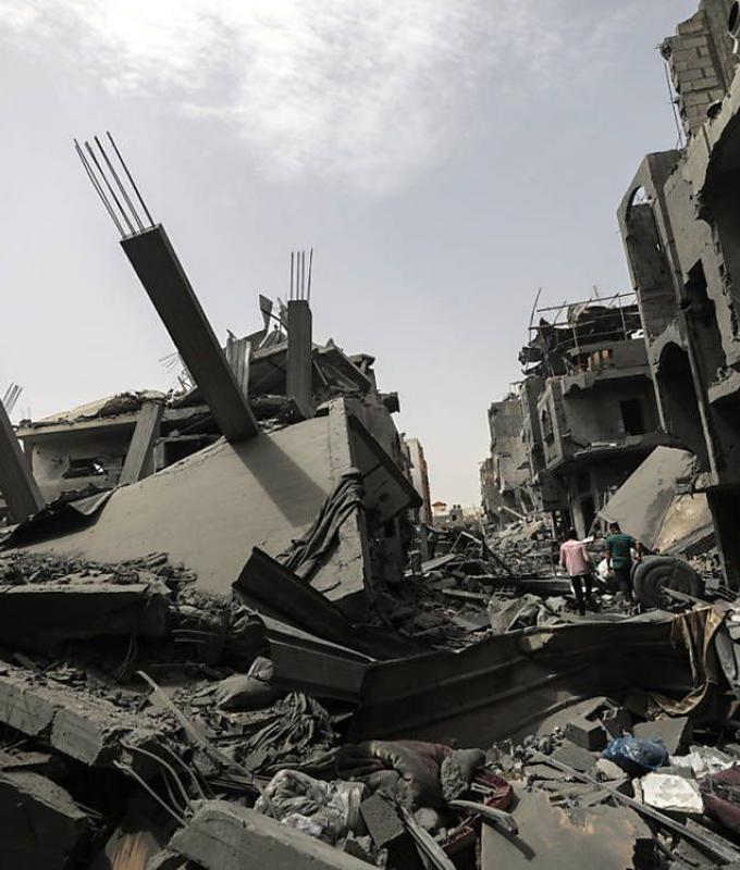 Israel bombardea Gaza y ordena nuevas evacuaciones en Rafah