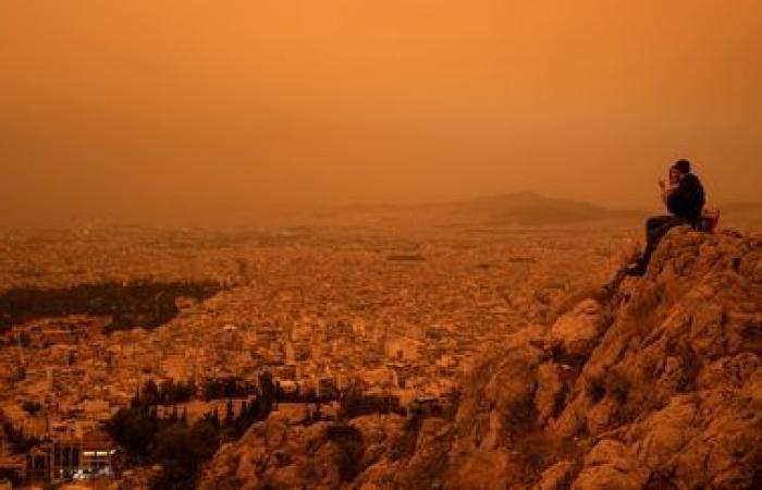 Grecia golpeada por un nuevo episodio de nubes de polvo del Sahara