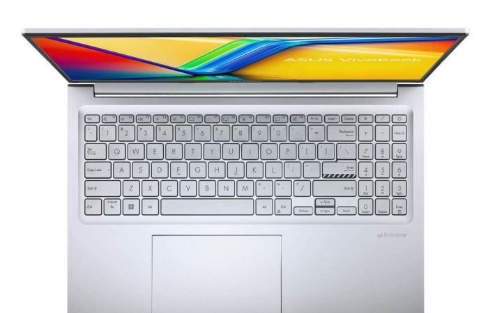 Asus Vivobook 16 S1605VA, PC portátil versátil de rendimiento multimedia de 16″ Plata con Intel i9 Raptor Lake-H y SSD de 1 TB – LaptopSpirit