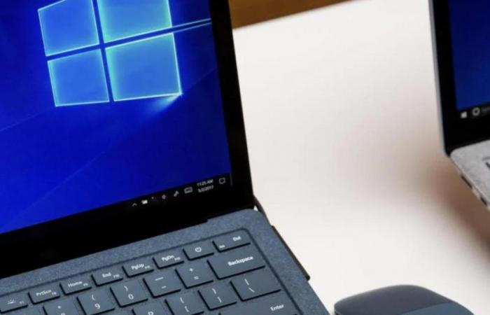 Menú Inicio de Windows 11 abierto a anuncios