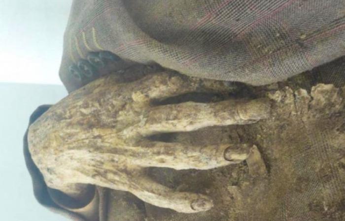 El misterio del cementerio que produce momias de forma natural