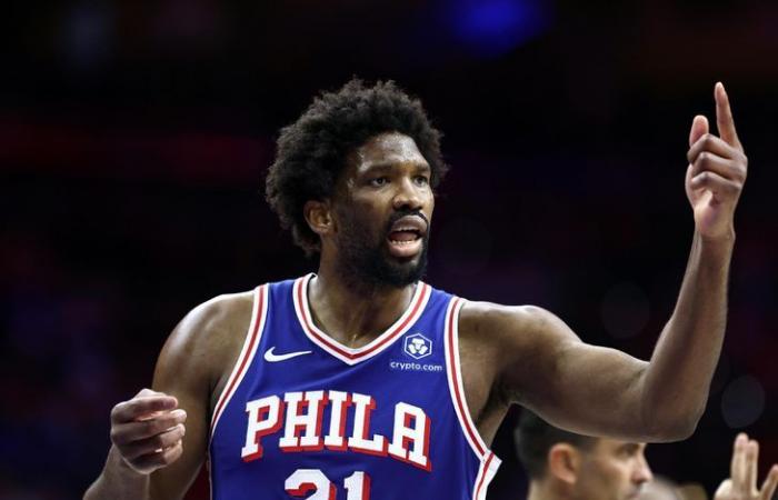 La estrella de los Philadelphia 76ers, Joel Embid, anuncia que tiene la enfermedad de Bell