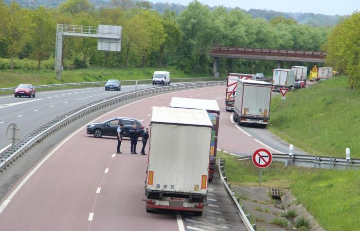 Accidente fatal en la RN13 cerca de Bayeux: murió un policía en motocicleta