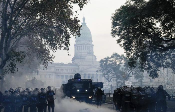 Argentina: Milei ve aprobadas sus reformas desreguladoras en el Senado