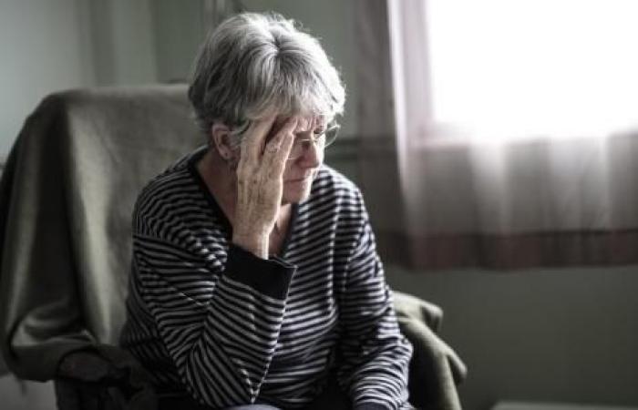 Sentirse triste puede acelerar el deterioro de la memoria en los adultos mayores.