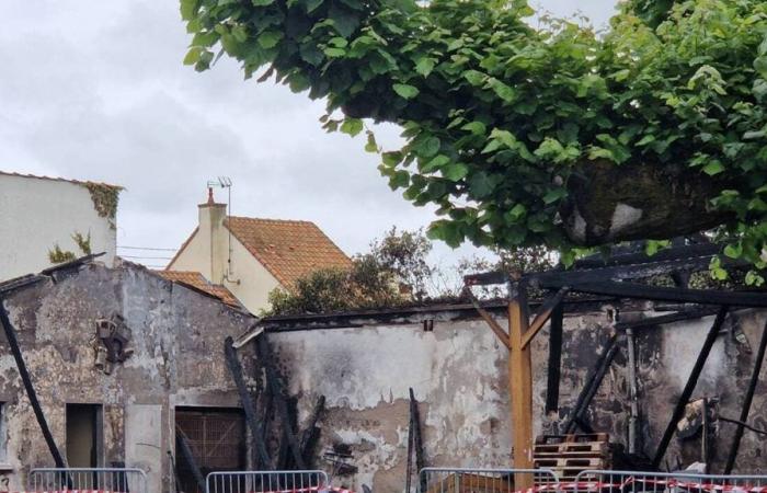 Tres menores detenidos tras un incendio en una antigua escuela de Paimboeuf