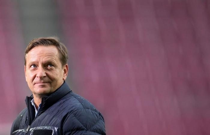Heldt Hinterfragt Sahin como nuevo entrenador del BVB