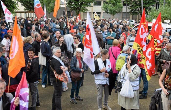 Más de 700 personas en Rodez para “manifestarse contra la extrema derecha” y llamar a la movilización para las elecciones legislativas