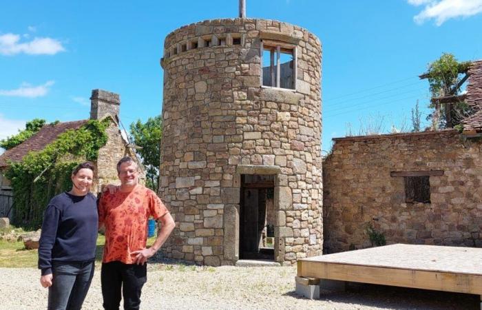 Orne: Olivier construyó la torre de sus sueños en la propiedad que está restaurando