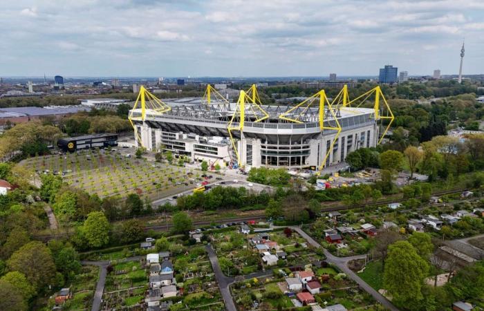 el estadio de Dortmund y su mítico “muro amarillo”, vestigios de un Ruhr popular e industrial