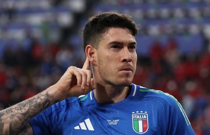 “¿Estamos en FIFA?”, “Es la Liga de los Reyes”: el partido Italia-Albania hace alucinar a los aficionados (EN VIVO)