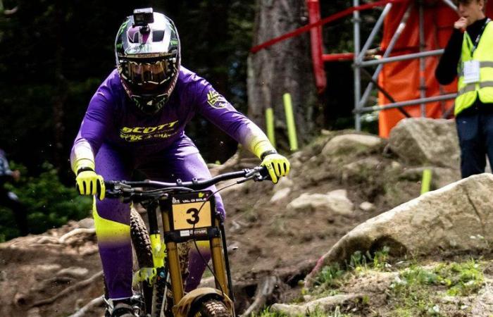Ciclismo: Millavoise Marine Cabirou segundo en la prueba de la copa del mundo de descenso en bicicleta de montaña en Italia este sábado