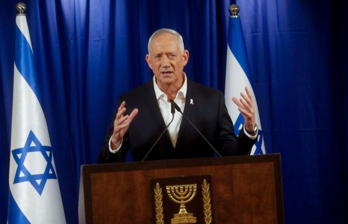 “Se aprueba el acuerdo de alto el fuego, se envía a los negociadores, luego Netanyahu cede a la presión de Smotrich u otros” (Gantz)