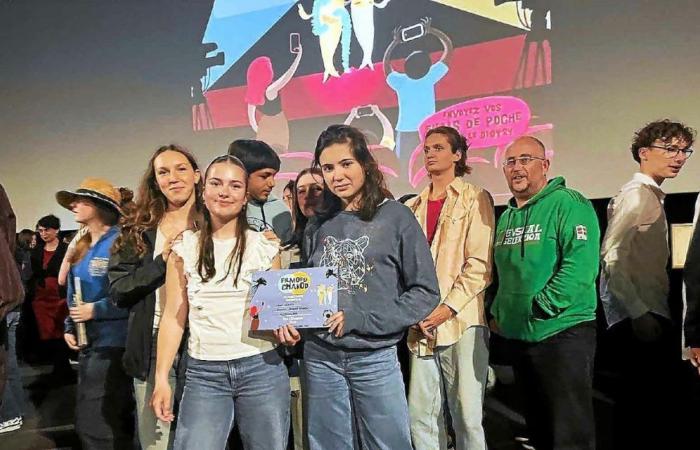 El premio al mejor guión en el concurso Pocket Film concedido al colegio Jacques-Prévert de Saint-Pol-de-Léon