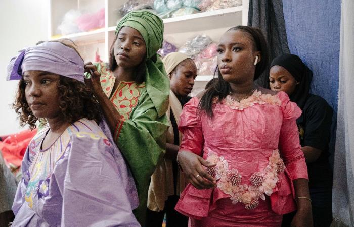 Francia – Mundo – En Senegal, vestidos de lujo para el Eid a mitad de precio