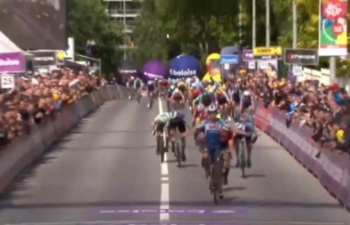 Ciclismo. Vuelta a Bélgica: Tim Merlier en la quinta etapa, Soren Waerenskjold en la general