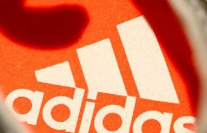 Adidas investiga un caso masivo de presunta corrupción en China, dice el Financial Times