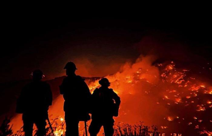 Un terrible incendio asola California y anuncia un verano arriesgado