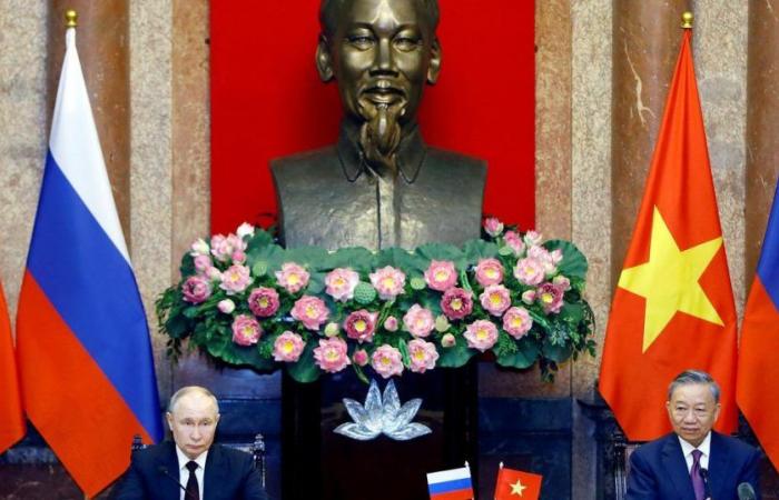 En Vietnam, Vladimir Putin desafía el cerco occidental