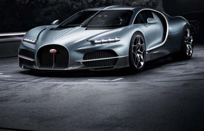 Bugatti presenta su primer modelo híbrido