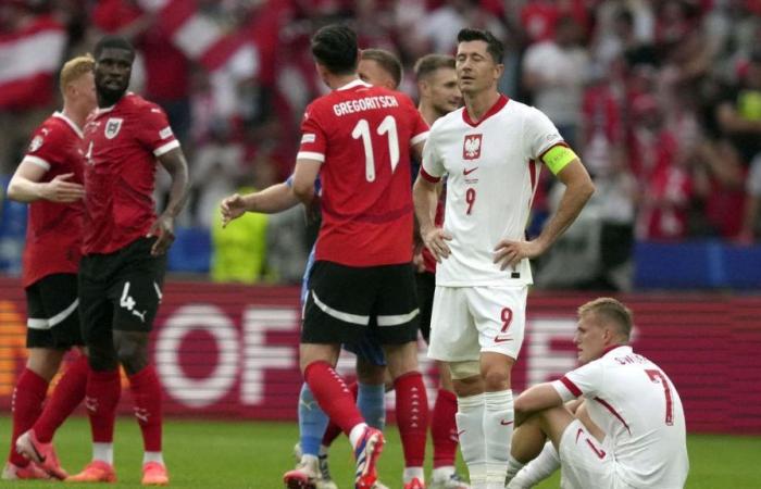 EM – Polen trotz Lewandowski-Rückkehr vor dem Aus – Österreich feiert