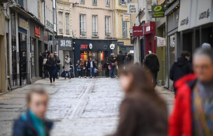 Resumen de novedades, aperturas y cierres de tiendas en el centro de la ciudad de Chartres a finales de junio de 2024