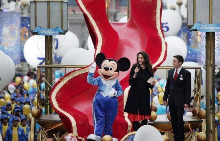 Disneyland París multada con 400.000 euros por represión del fraude
