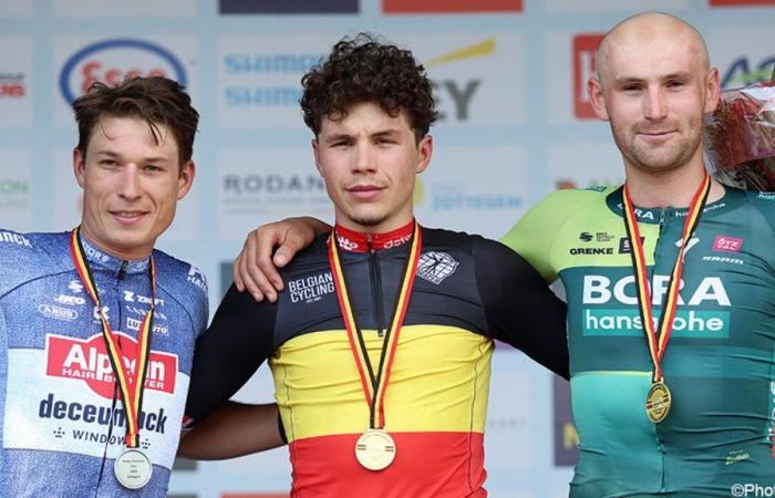 “Je suis campeón”: Arnaud De Lie gana el Campeonato de Bélgica tras el sprint real en Zottegem