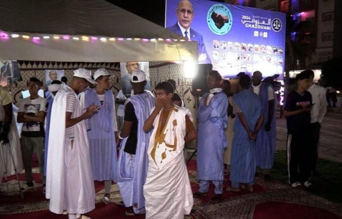 Mauritania: griots, tiendas de campaña, decibeles… viaje nocturno en el ambiente de la campaña electoral