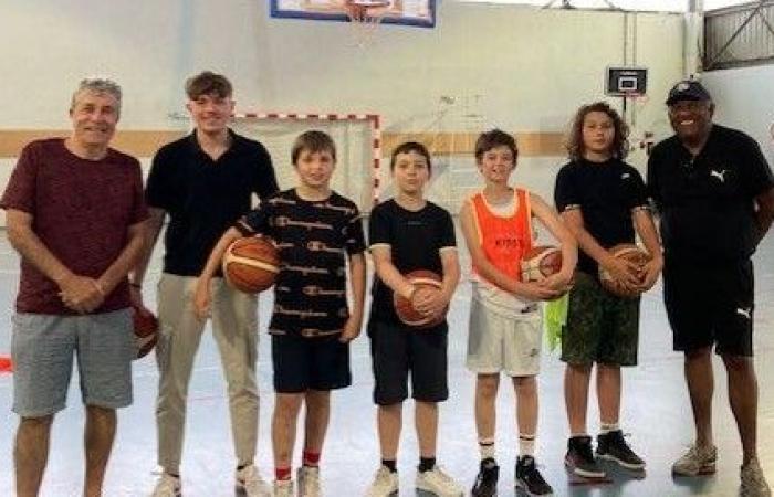50 años de éxitos del club de baloncesto Saint-Cyprien