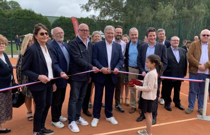 Croix: se han inaugurado las pistas del Club de Tenis de Flandes