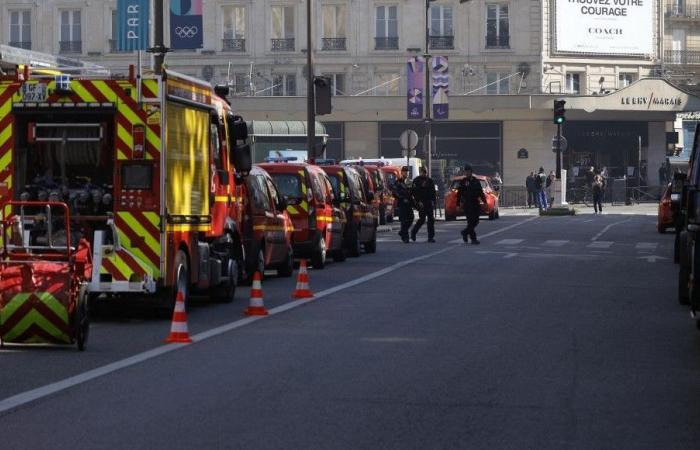 Se produce un incendio cerca del Ayuntamiento de París: una persona en emergencia absoluta, el BHV evacuado