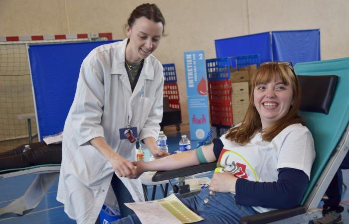 La Asociación de Donantes Voluntarios de Sangre de Saint-Dié-des-Vosges organiza un evento de colecta