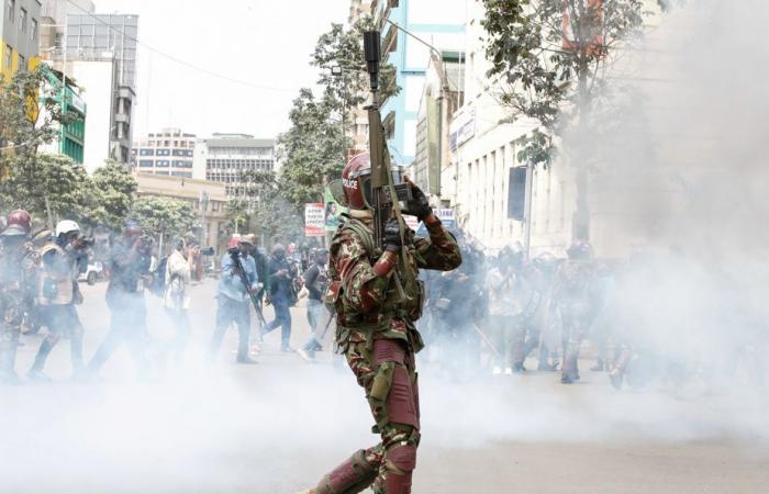 Protestas en Kenia | La policía lanza gases lacrimógenos