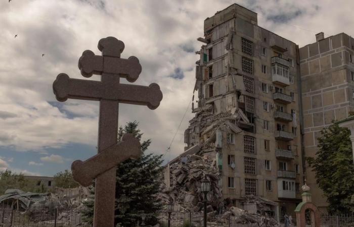 Guerra en Ucrania | Las bombas rusas convirtieron a la pacífica Toretsk en una “ciudad muerta”