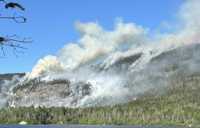 Incendios forestales: levantamiento de la prealerta en Sept-Îles | Incendios forestales en Canadá