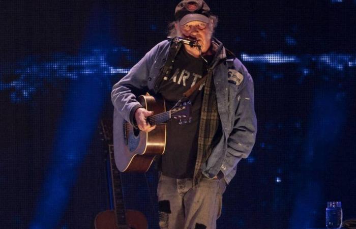 Neil Young y Crazy Horse detienen su gira
