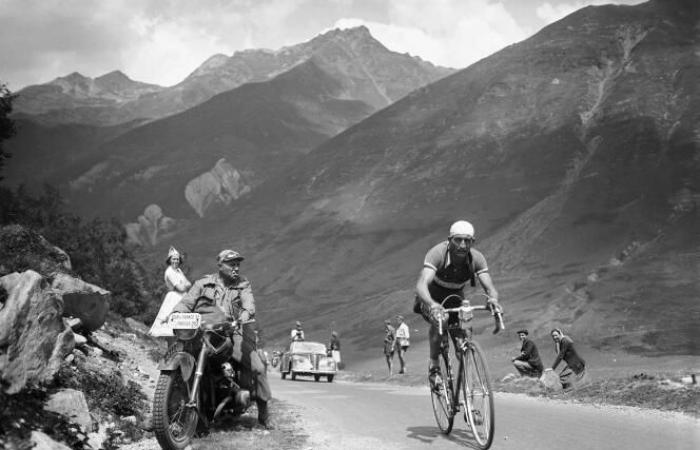 el enigma Gino Bartali, ciclista de Derecho Entre las Naciones en la ruta disputada