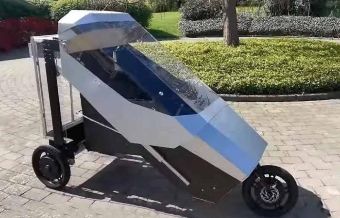 Mobi-1, un vehículo urbano y eléctrico de 70 kg que combina las ventajas del coche y la bicicleta