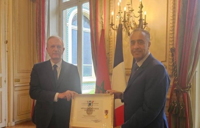 Marruecos-Francia: Hammouchi recibe la Medalla de Honor de Oro de manos de la Policía francesa