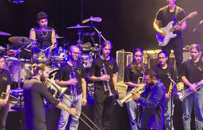 maravilloso concierto de Ibrahim Maalouf con muchos invitados sorpresa en el escenario, entre ellos el vienés Robinson Khoury y Trombone Shorty… > Jazz In Lyon