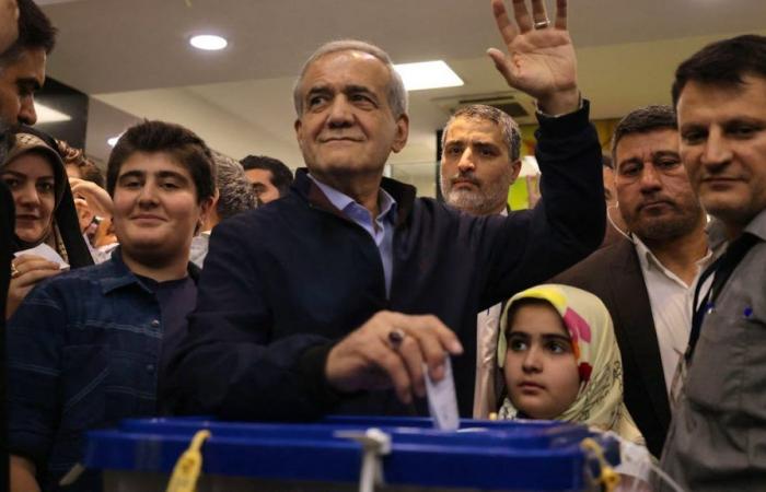 Elecciones presidenciales en Irán: Massoud Pezeshkian y Saïd Jalili a la cabeza