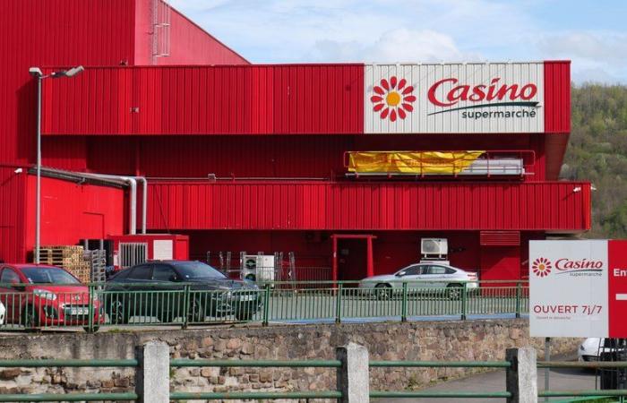 “Estamos un poco abatidos”: los empleados nostálgicos por el cierre del Casino Géant en Decazeville