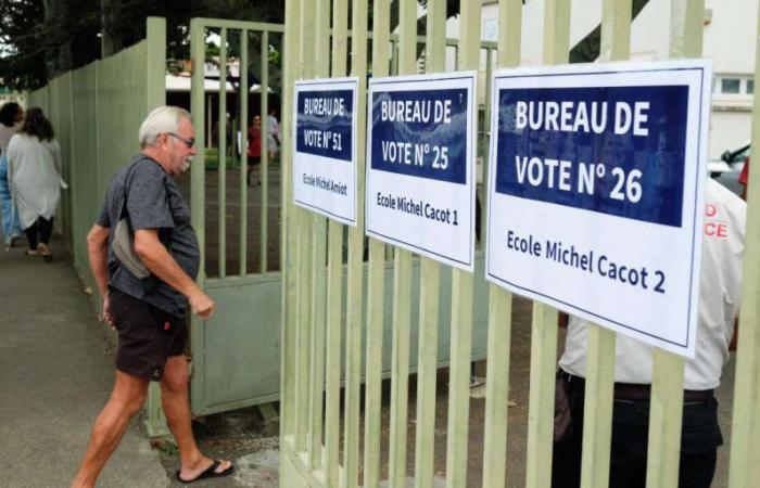 Se han abierto los colegios electorales en Francia continental, sigue la primera vuelta de las elecciones sobre el terreno
