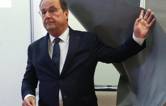 Clasificados para la segunda ronda, François Hollande pide una reunión “lo más amplia posible”