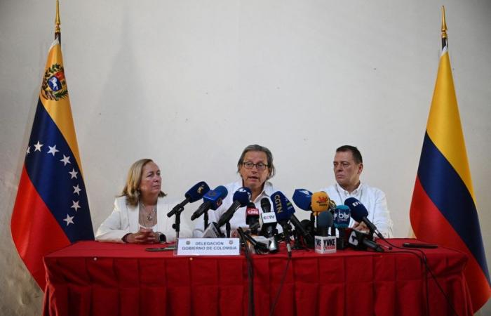 Colombia: alto el fuego “unilateral” de una disidencia de las FARC tras negociaciones con el gobierno