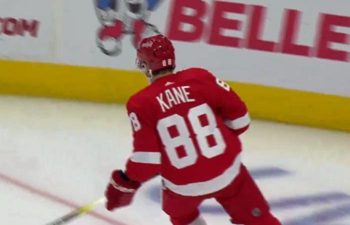 Patrick Kane está de regreso con los Detroit Red Wings