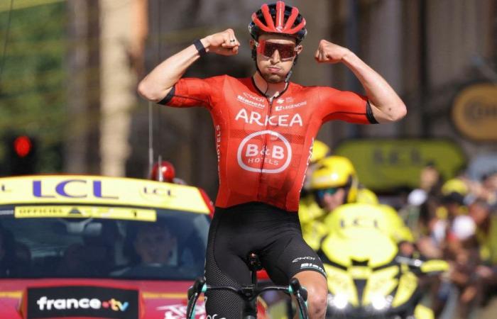 Tour de Francia: Kévin Vauquelin levanta los brazos en Bolonia, Tadej Pogacar ya de amarillo