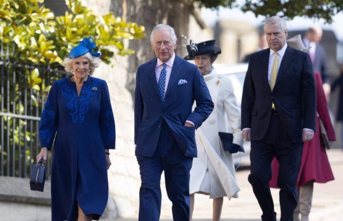 Carlos III: hace una elección significativa entre Camilla y su hermano, el príncipe Andrés